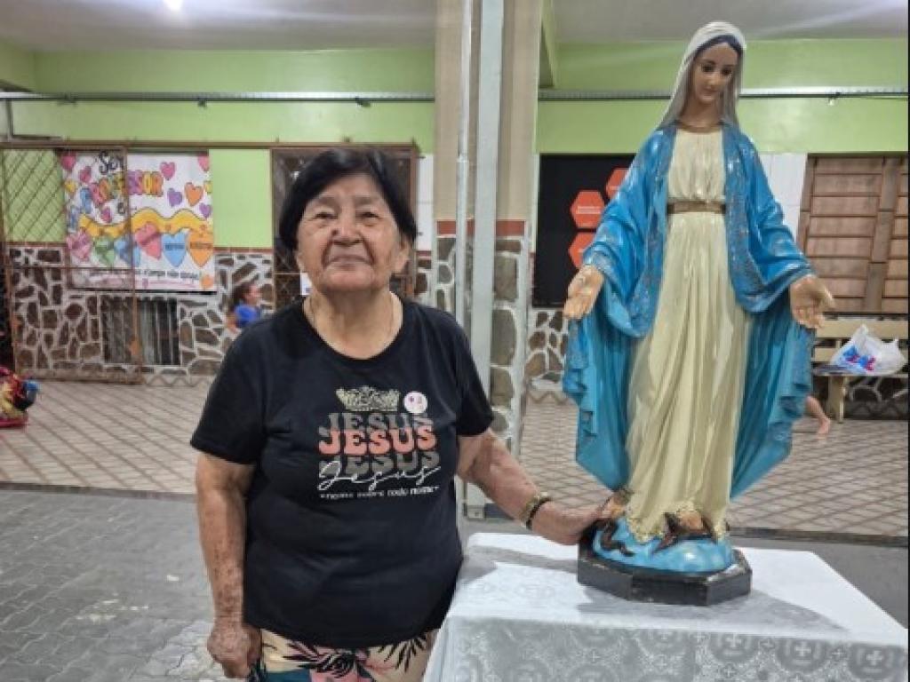 Colégio CEMA realiza homenagem especial a Nossa Senhora.