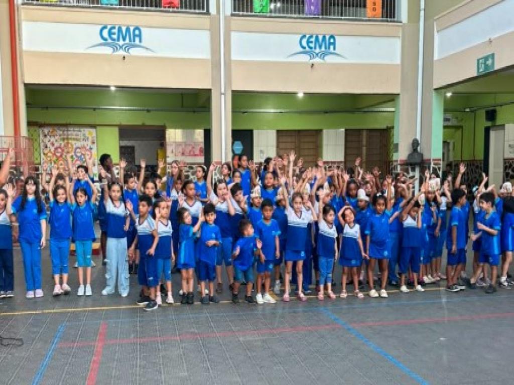 Colégio CEMA celebra o Dia dos Avós com carinho, afeto e momentos especiais